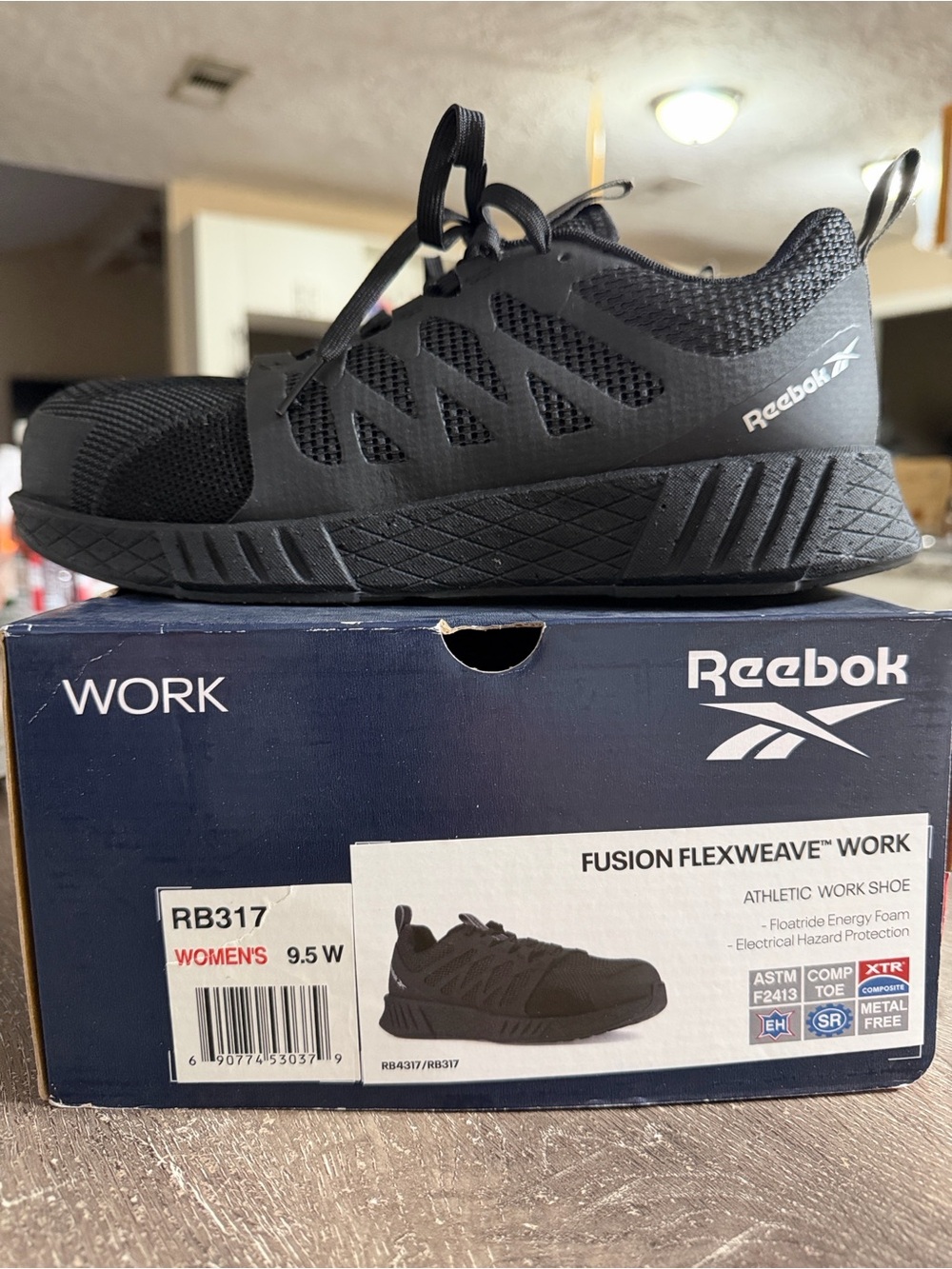 Reebok Men's 7.5W/ Women’s 9.5W Fusion Flexweave Work Athletic Shoe - Black